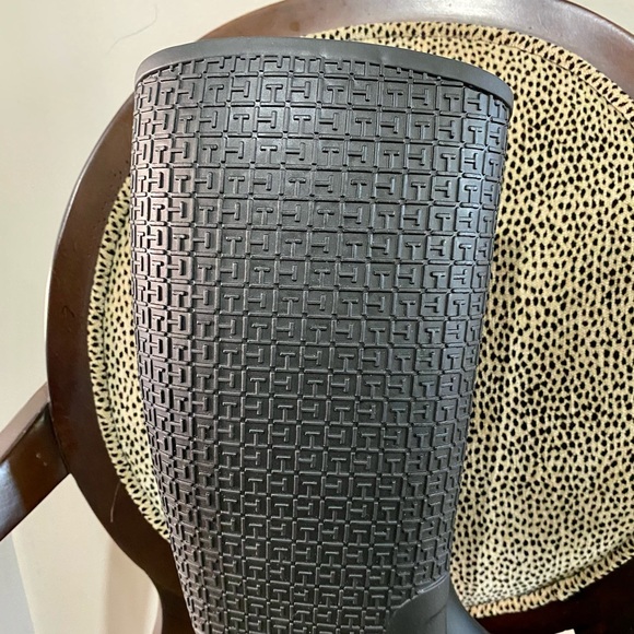 ❌Sold❌Tommy Hilfiger Rainboots - Picture 2 of 12